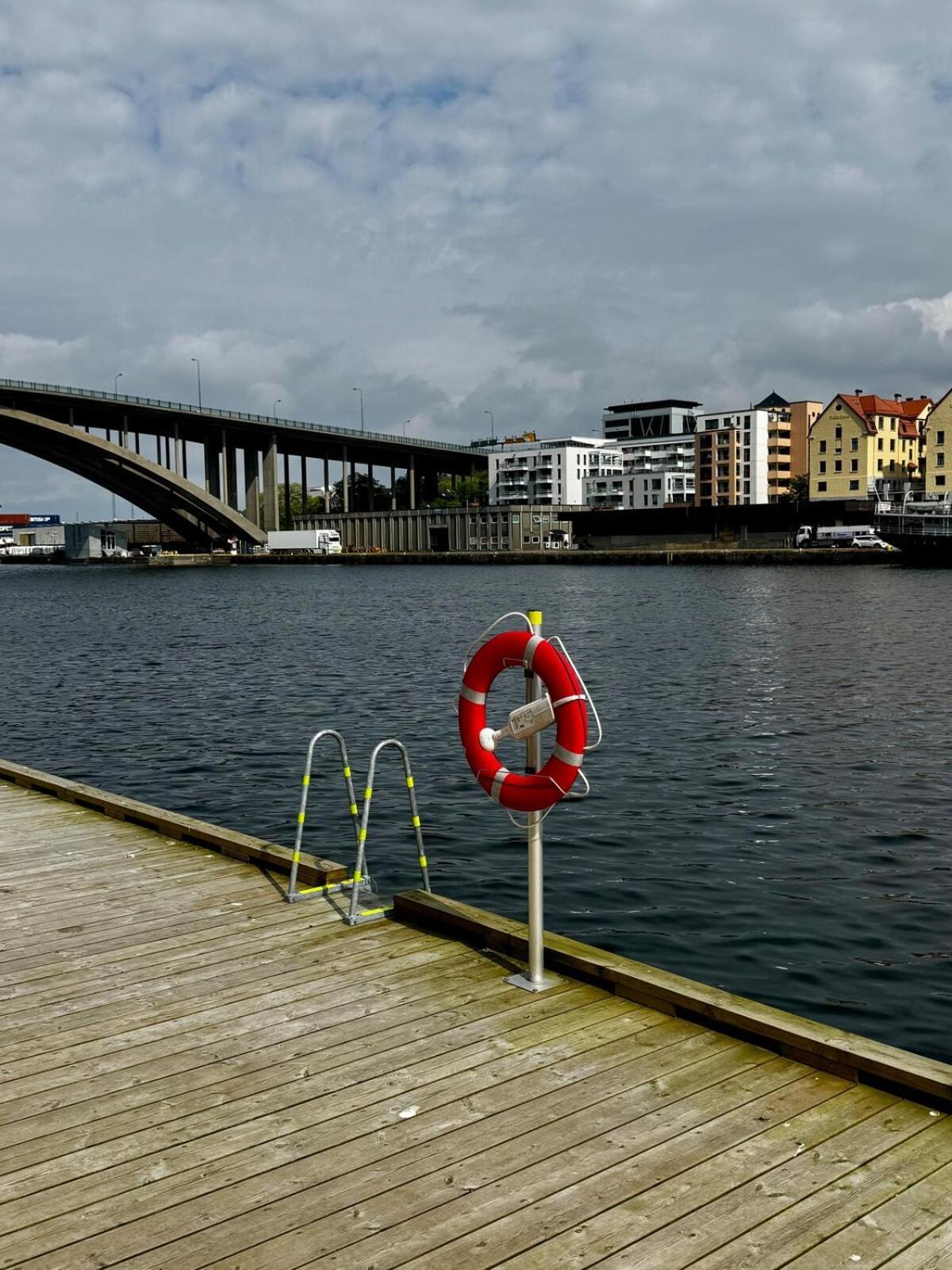 Modern Right On The Dock - Near Downtown Apartment Bergen